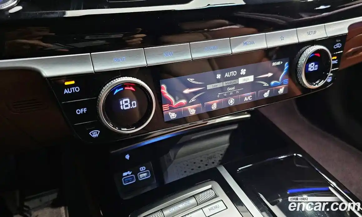 Genesis G80 2023 2.5 автомат (гидро), фото 33