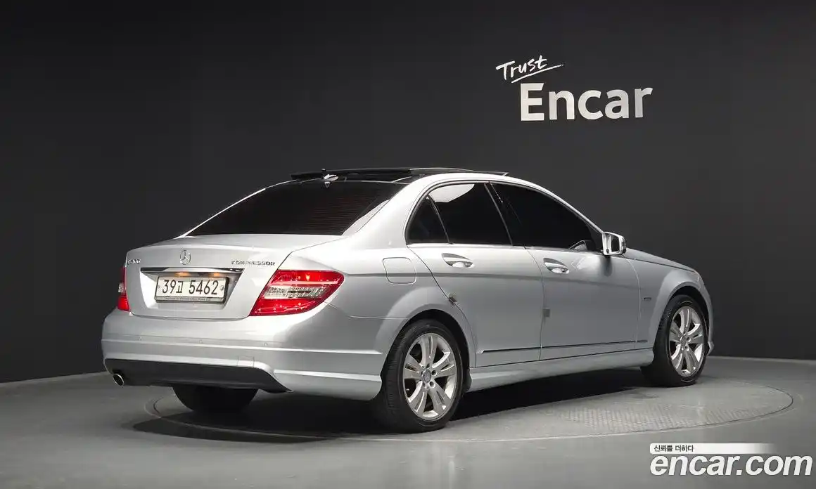 Mercedes-Benz C-Class 2010 1.8 гидро, фото 2 Mercedes-Benz C-Class 2010 1.8 гидро, фото 2