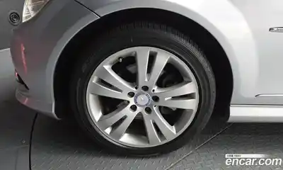 Mercedes-Benz C-Class 2010 1.8 гидро, миниатюра 5 Mercedes-Benz C-Class 2010 1.8 гидро, миниатюра 5