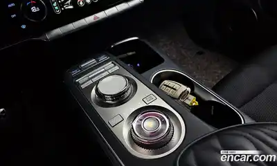 Genesis GV70 2021 2.2 автомат (гидро), миниатюра 9
