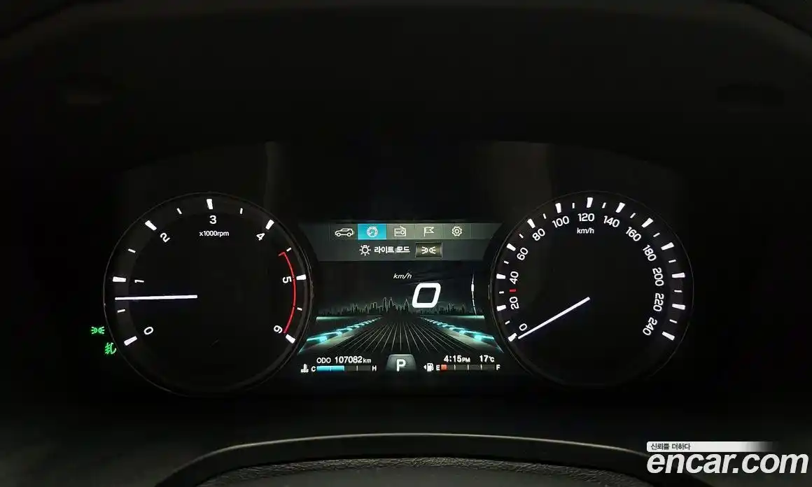 SsangYong Rexton 2018 2.2 автомат (гидро), фото 11