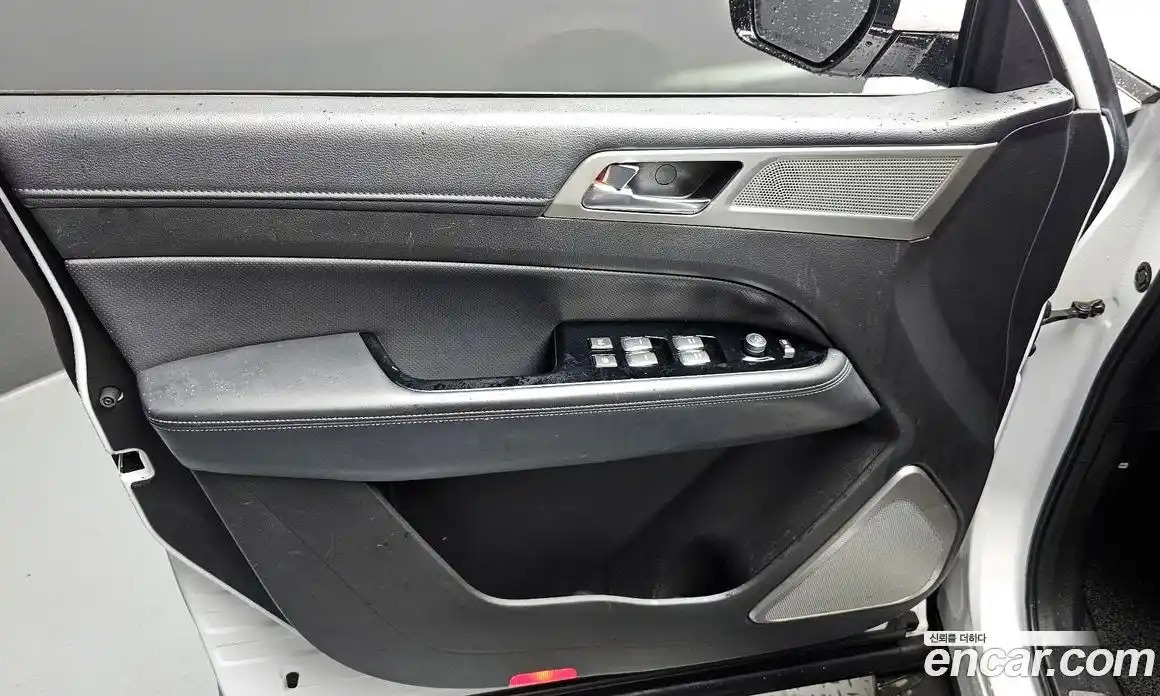 SsangYong Rexton 2018 2.2 автомат (гидро), фото 14