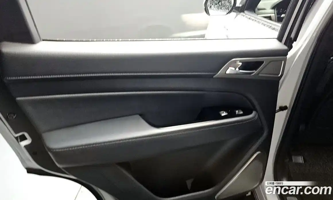 SsangYong Rexton 2018 2.2 автомат (гидро), фото 15