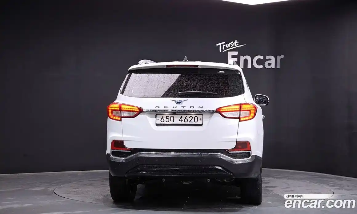 SsangYong Rexton 2018 2.2 автомат (гидро), фото 4
