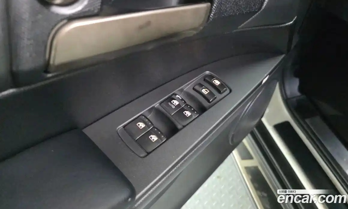 SsangYong Korando 2012 2.0 автомат (гидро), фото 27