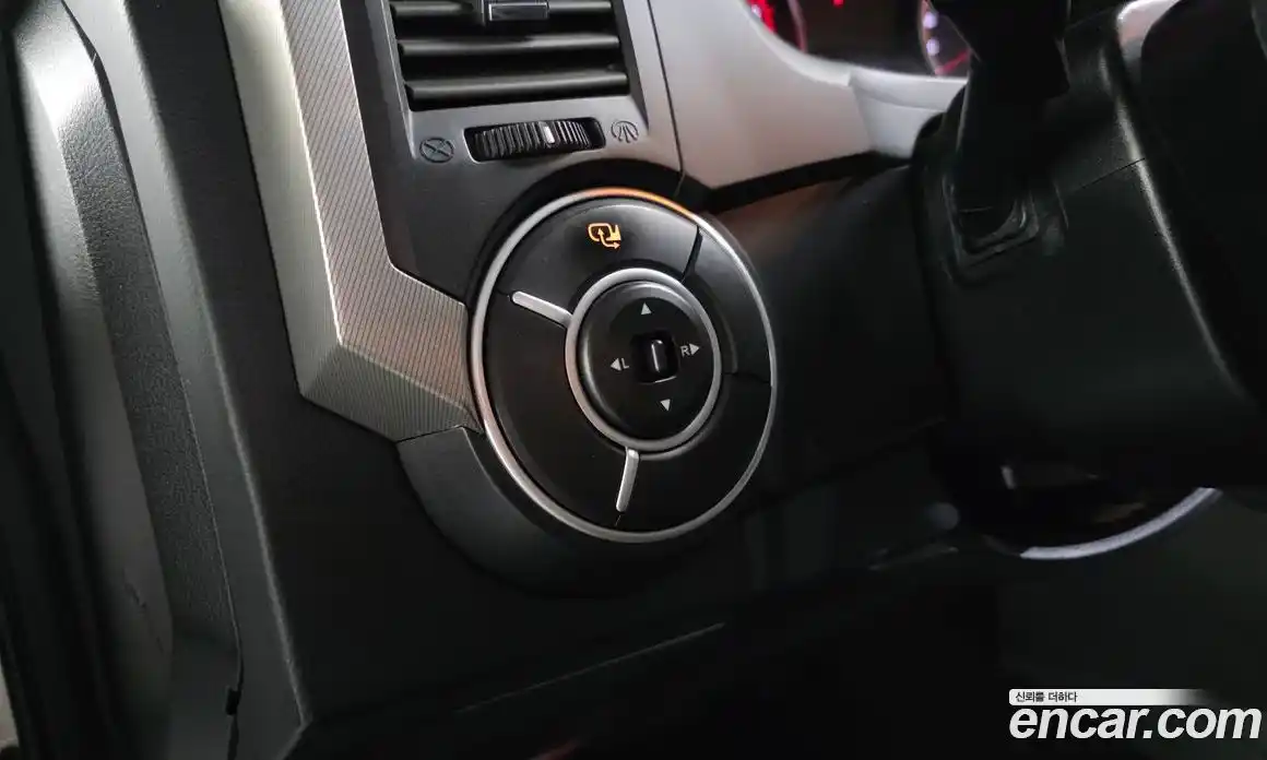 SsangYong Korando 2012 2.0 автомат (гидро), фото 28