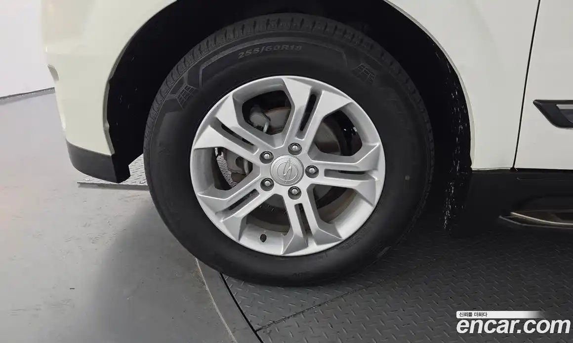 SsangYong Korando 2012 2.0 автомат (гидро), фото 5