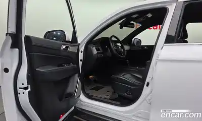 SsangYong Rexton 2018 2.2 автомат (гидро), миниатюра 10