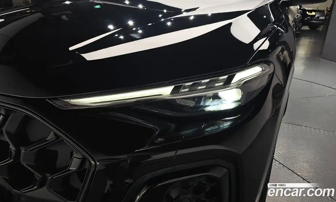 Audi Q5 2025 2.0 автомат (гидро), фото 7
