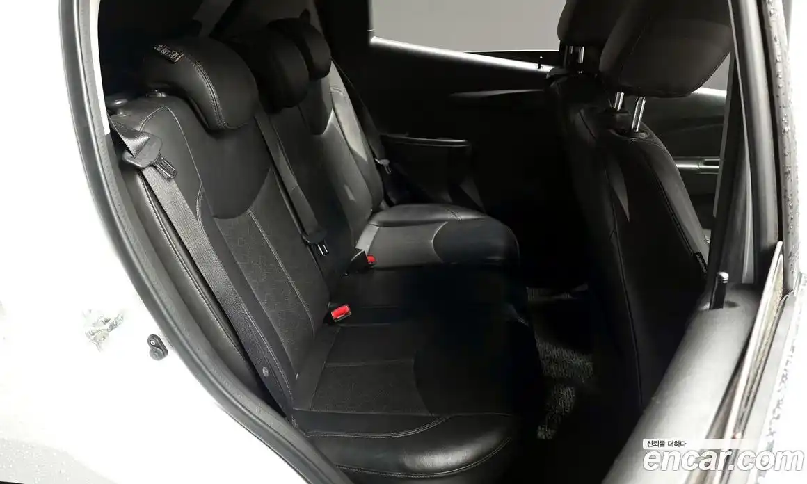 Chevrolet Spark 2016 1.0 автомат (гидро), фото 17