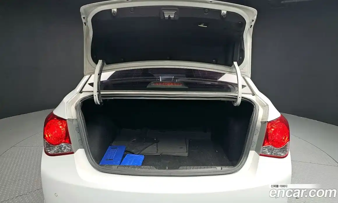 Chevrolet Cruze 2013 1.8 автомат (гидро), фото 20