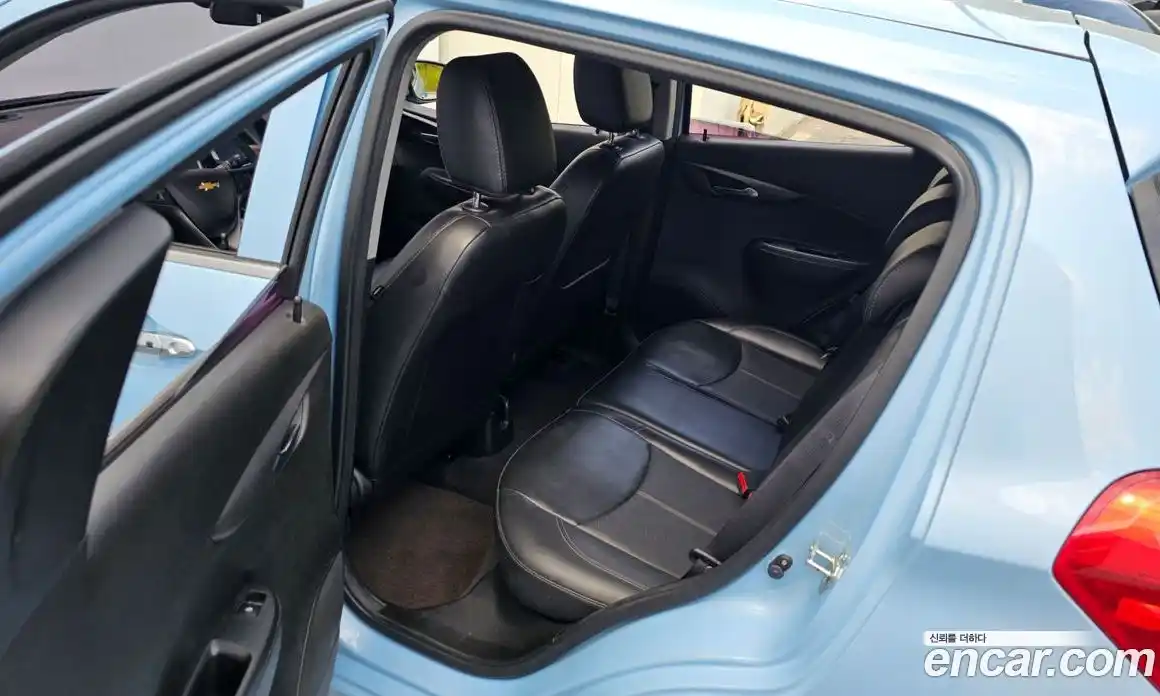 Chevrolet Spark 2016 1.0 автомат (гидро), фото 11
