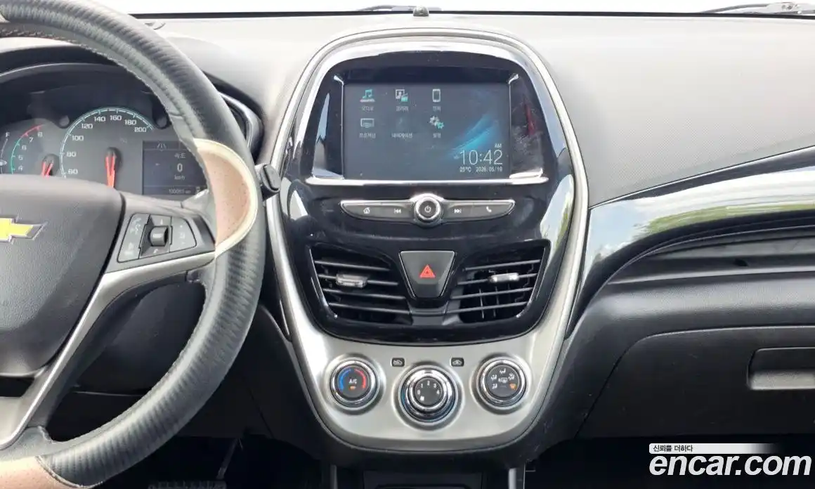 Chevrolet Spark 2016 1.0 автомат (гидро), фото 13