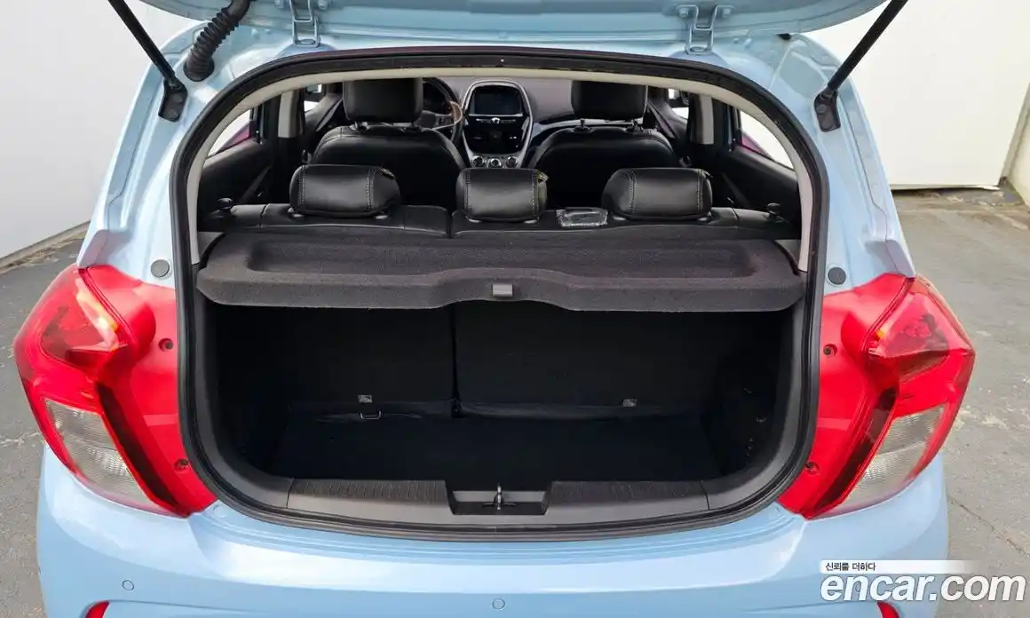 Chevrolet Spark 2016 1.0 автомат (гидро), фото 16