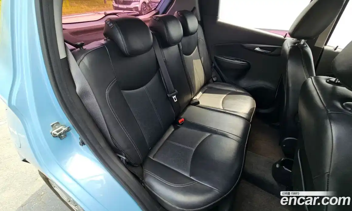 Chevrolet Spark 2016 1.0 автомат (гидро), фото 17