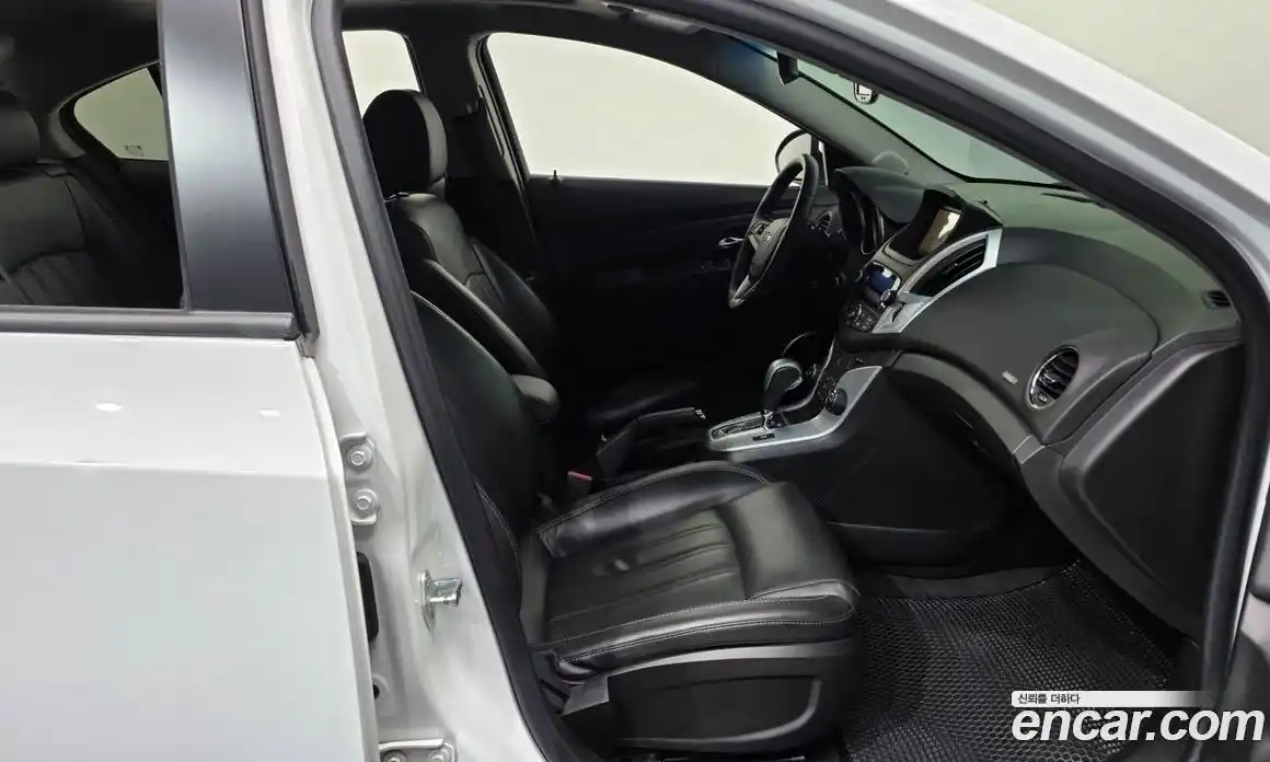 Chevrolet Cruze 2014 1.4 автомат (гидро), фото 17