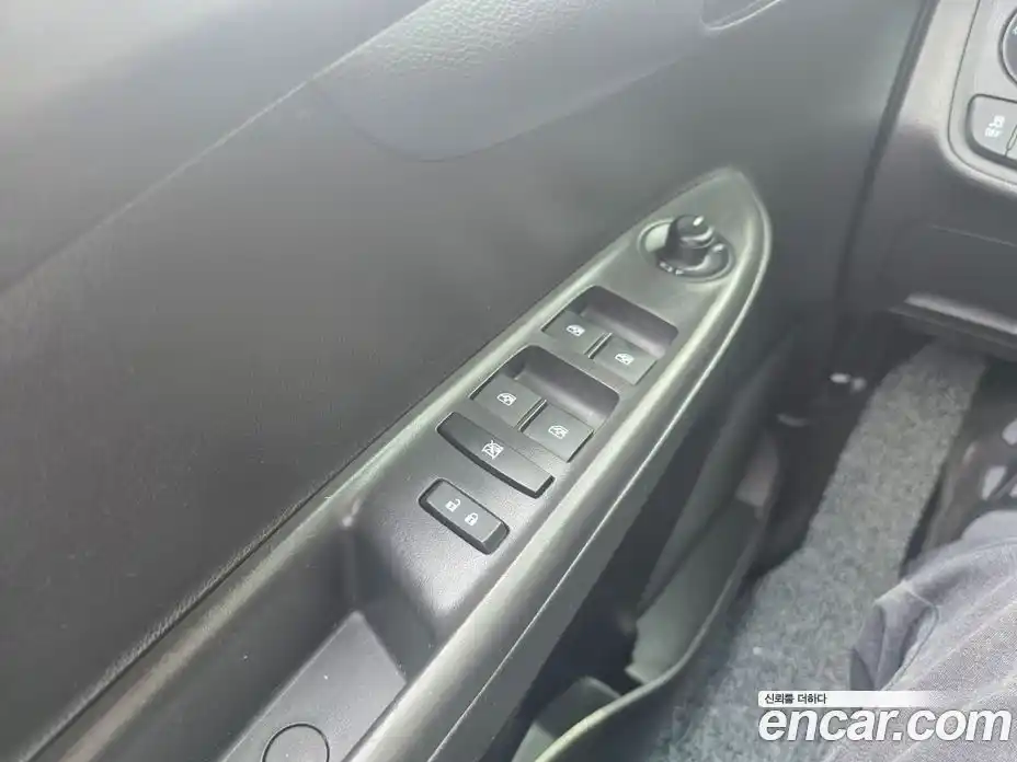 Chevrolet Spark 2019 1.0 автомат (гидро), фото 16