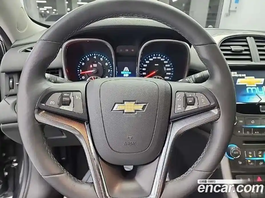 Chevrolet Malibu 2015 2.0 автомат (гидро), фото 9