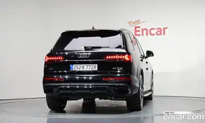 Audi Q7 2023 3.0 автомат (гидро), миниатюра 4