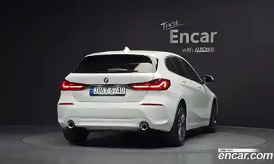 BMW 1 серия 2022 2.0 автомат (гидро), миниатюра 4