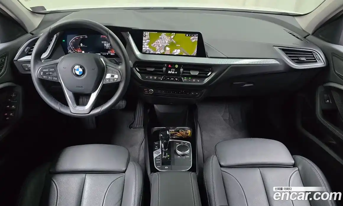 BMW 1 серия 2022 2.0 автомат (гидро), фото 10