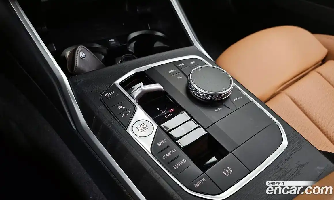 BMW 3 серия 2024 2.0 автомат (гидро), фото 9