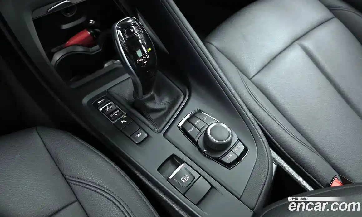 BMW X1 2020 2.0 автомат (гидро), фото 12