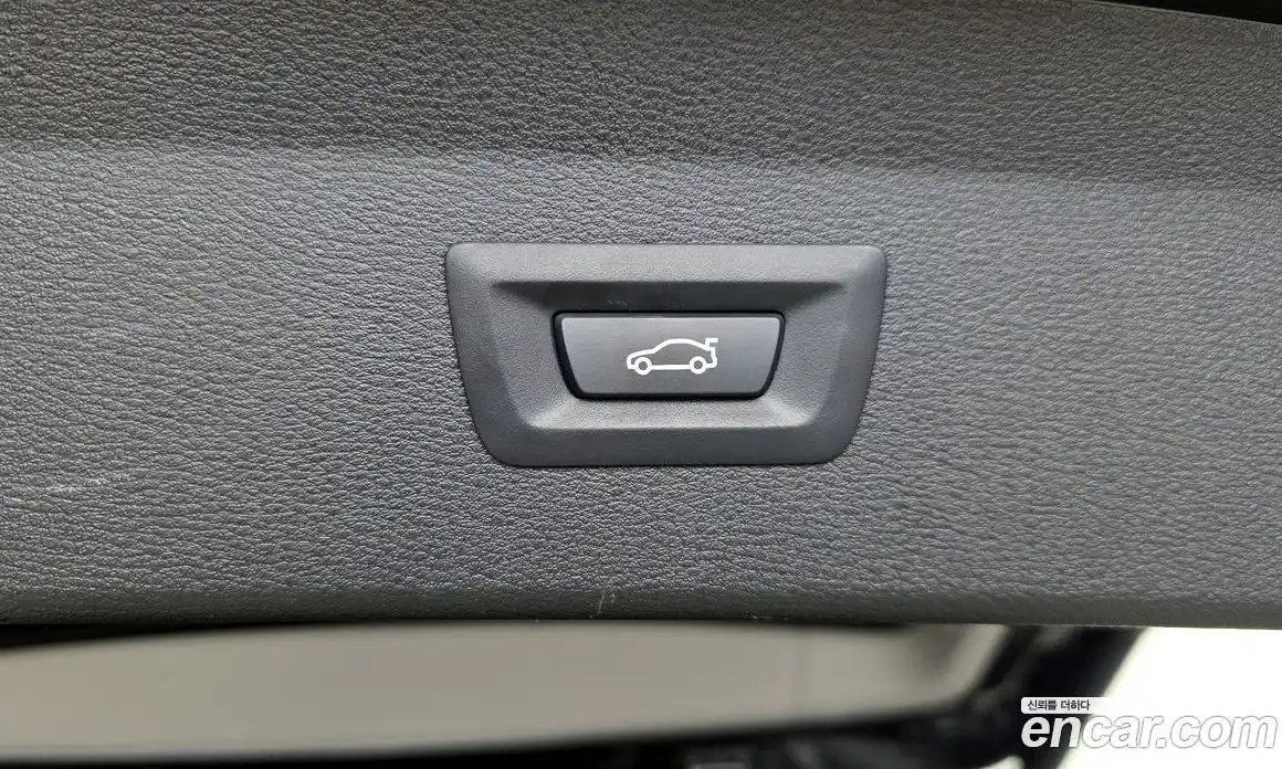 BMW X1 2020 2.0 автомат (гидро), фото 32