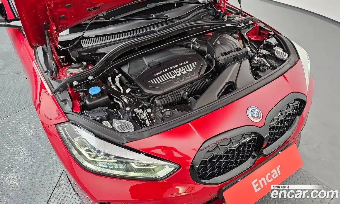 BMW 1 серия 2022 2.0 автомат (гидро), фото 6