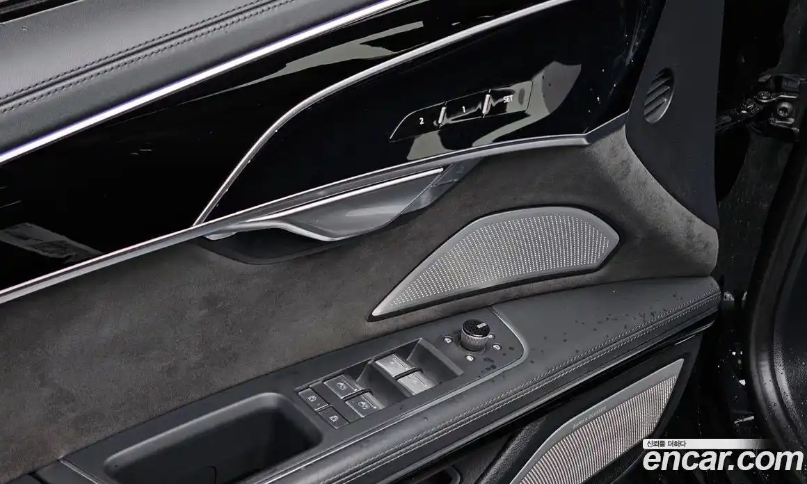 Audi A8 2020 3.0 автомат (гидро), фото 27