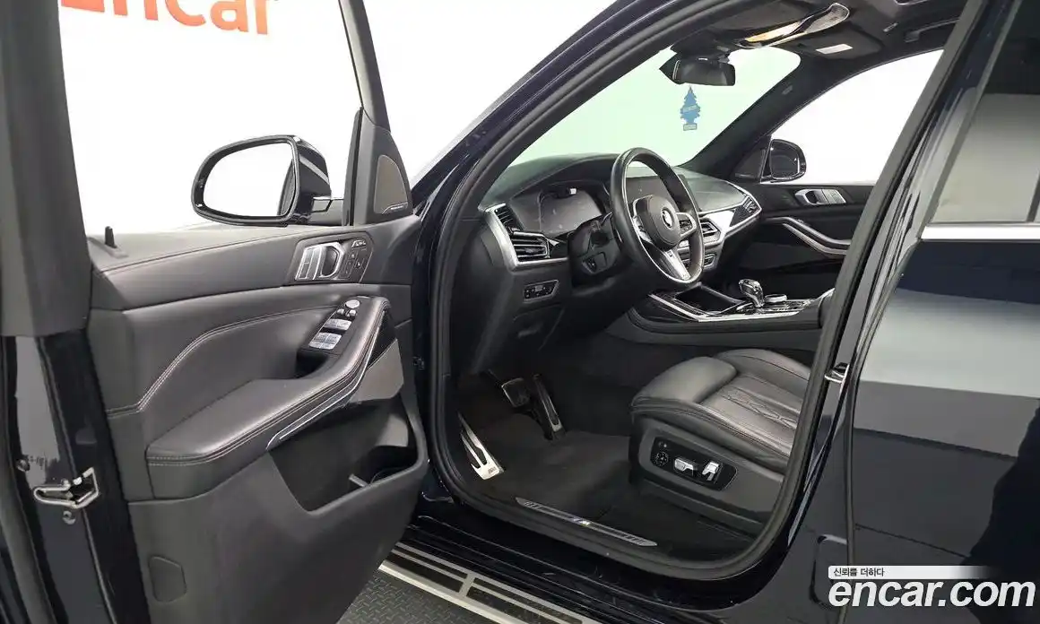 BMW X7 2021 3.0 автомат (гидро), фото 13