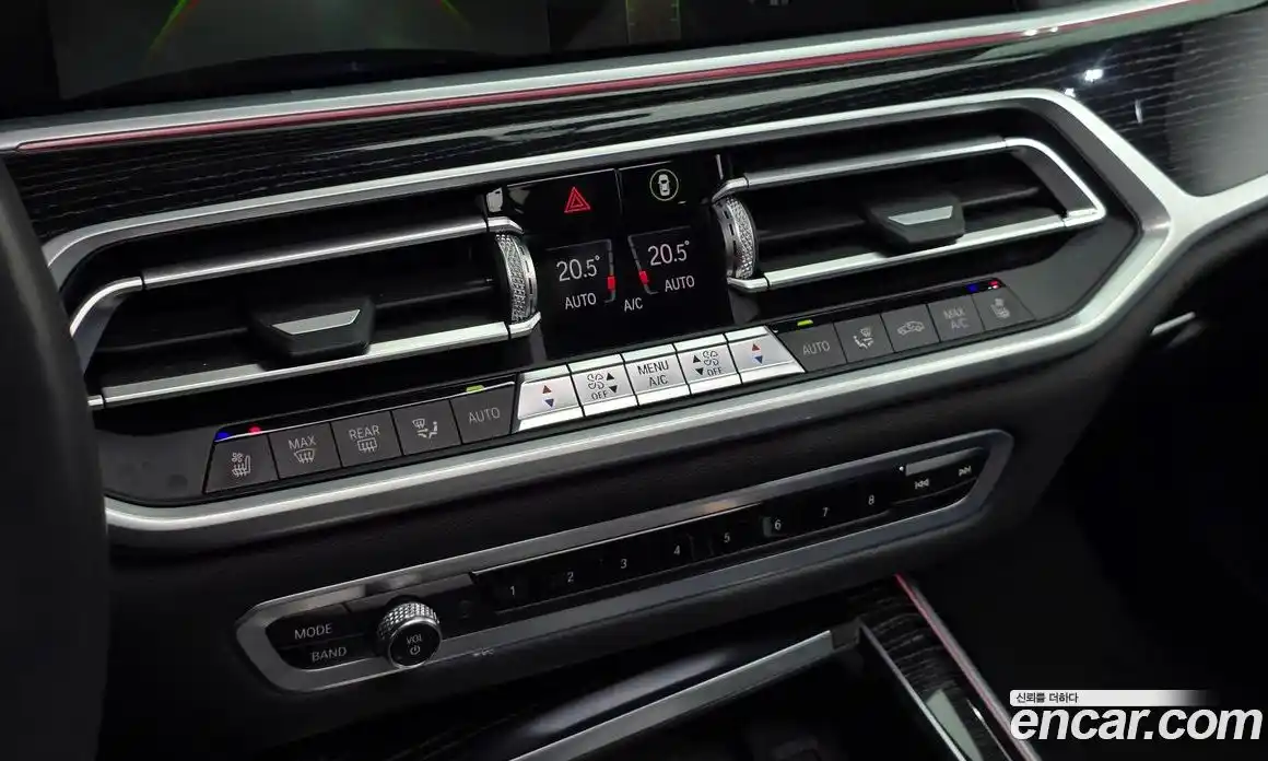 BMW X7 2021 3.0 автомат (гидро), фото 31