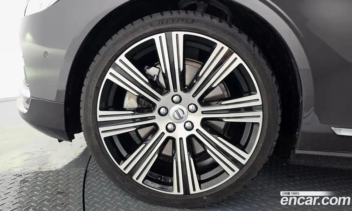 Volvo S90 2023 2.0 автомат (гидро), фото 5