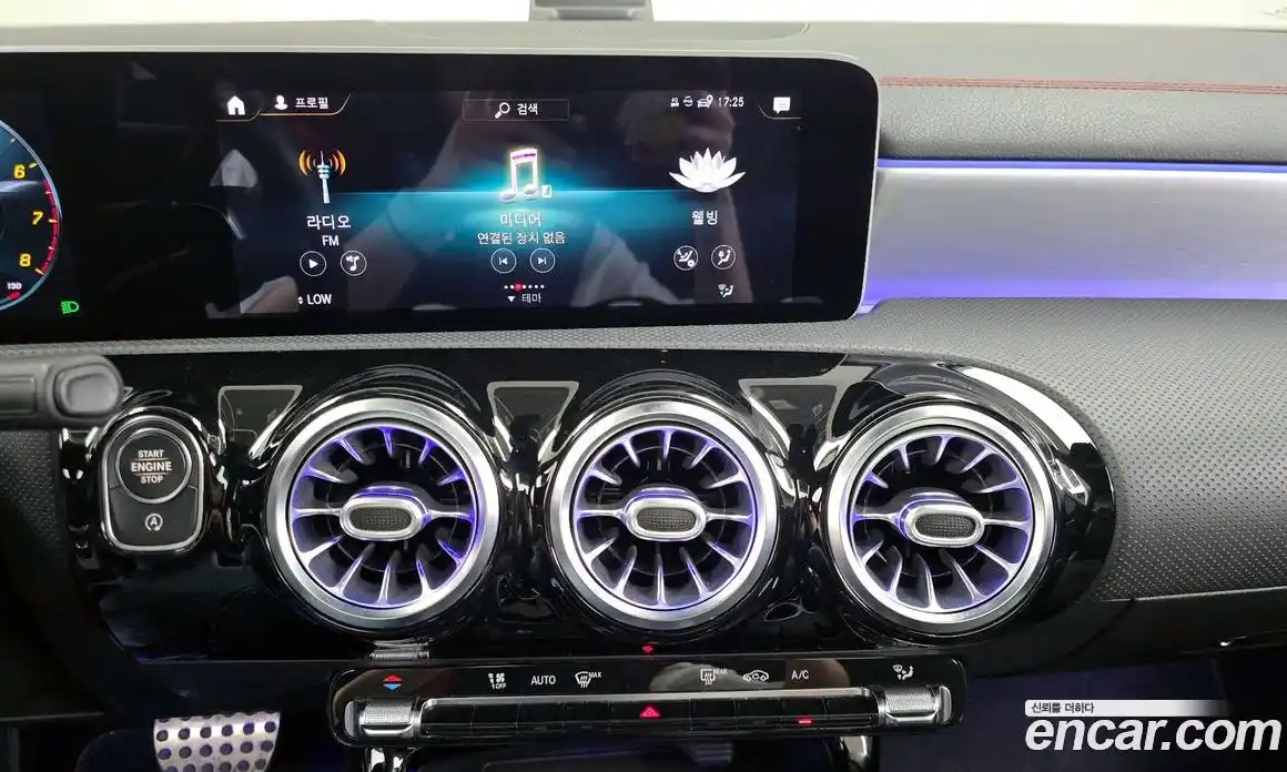 Mercedes-Benz CLA-Class 2020 2.0 гидро, фото 20