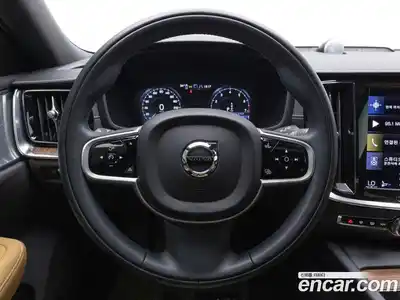 Volvo V60 2021 2.0 автомат (гидро), миниатюра 12