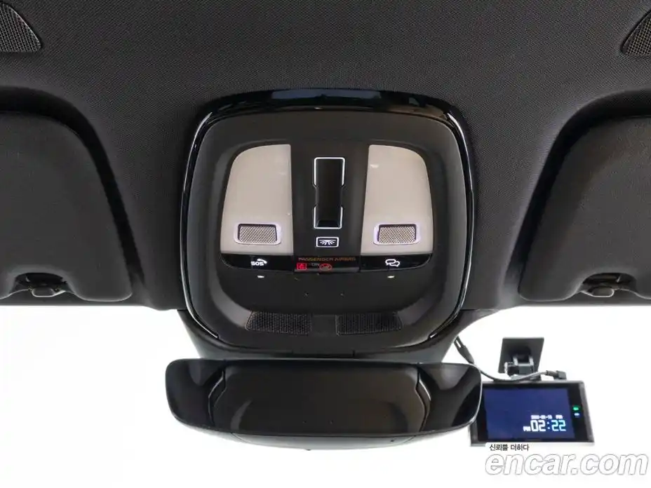 Volvo XC60 2023 2.0 автомат (гидро), фото 15
