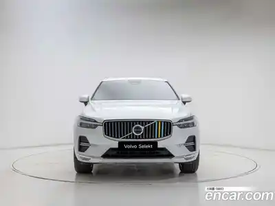 Volvo XC60 2023 2.0 автомат (гидро), миниатюра 3
