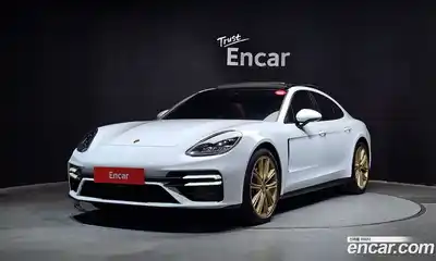 Porsche Panamera, 2022, 49 835 км