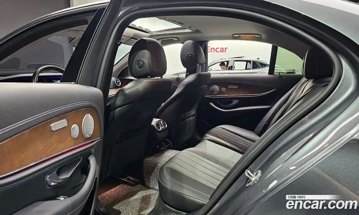 Mercedes-Benz E-Class 2020 2.0 автомат (гидро), фото 11