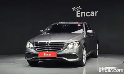 Mercedes-Benz E-Class 2020 2.0 автомат (гидро), миниатюра 3