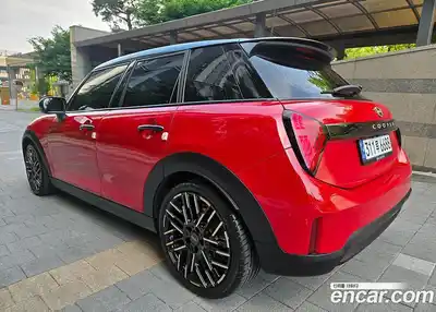 Mini Cooper 2024 2.0 автомат (гидро), миниатюра 4