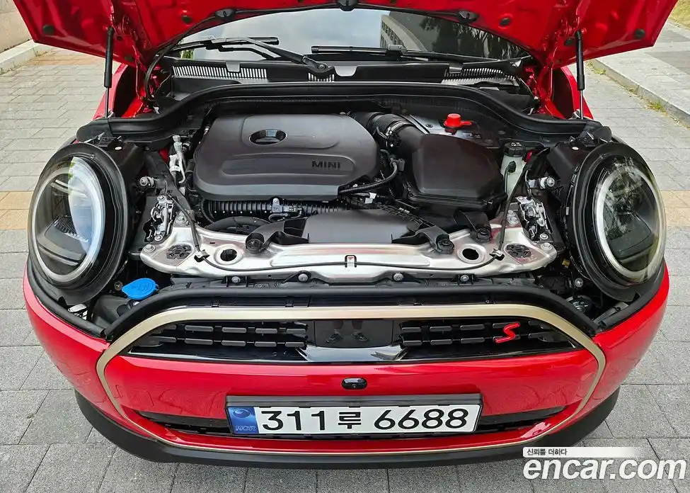 Mini Cooper 2024 2.0 автомат (гидро), фото 9