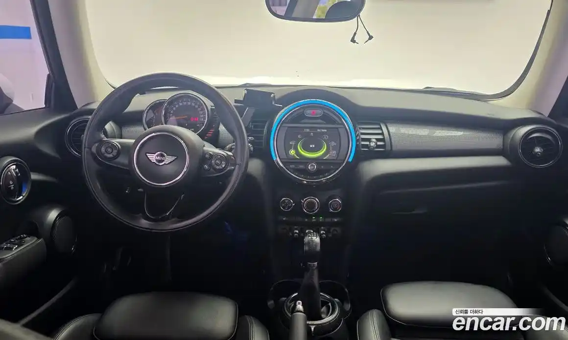 Mini Cooper 2016 1.5 автомат (гидро), фото 13