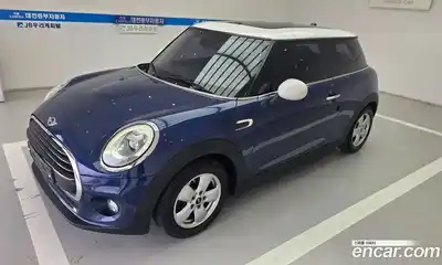 Mini Cooper 2016 1.5 автомат (гидро), миниатюра 3