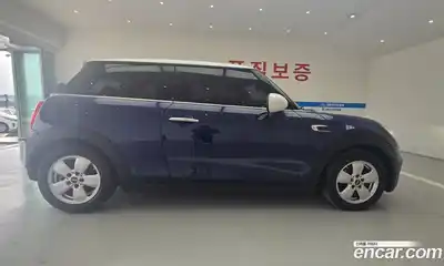 Mini Cooper 2016 1.5 автомат (гидро), миниатюра 4