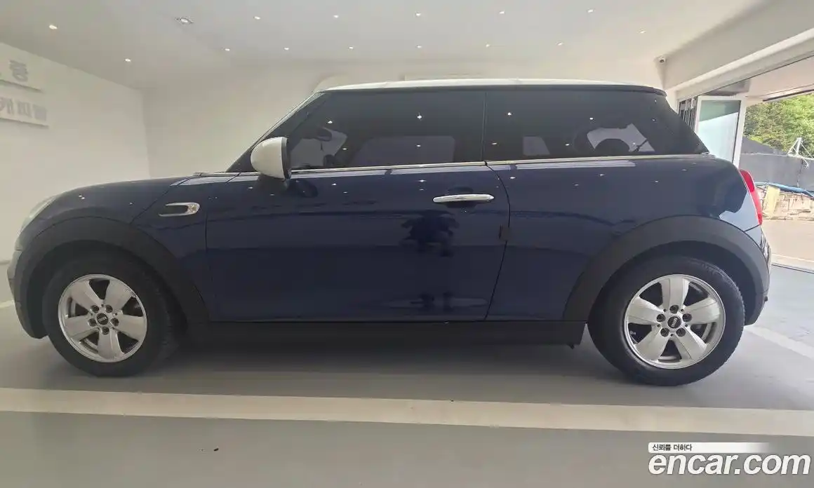 Mini Cooper 2016 1.5 автомат (гидро), фото 5