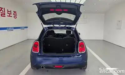 Mini Cooper 2016 1.5 автомат (гидро), миниатюра 9