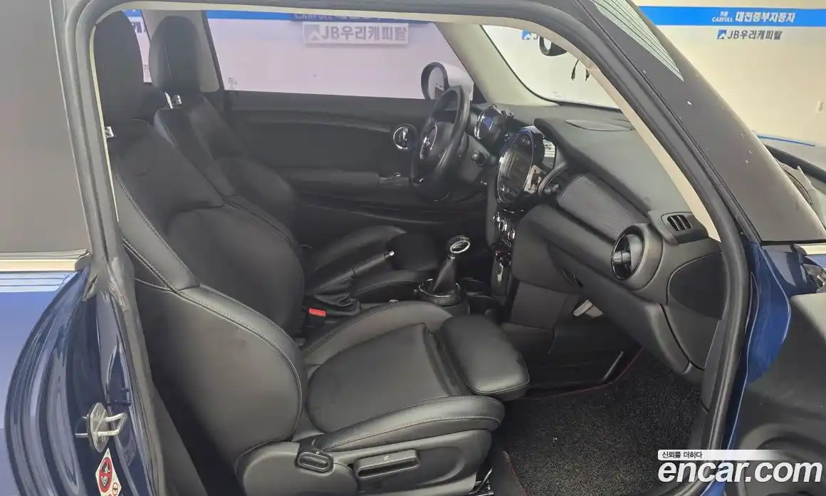 Mini Cooper 2016 1.5 автомат (гидро), фото 10