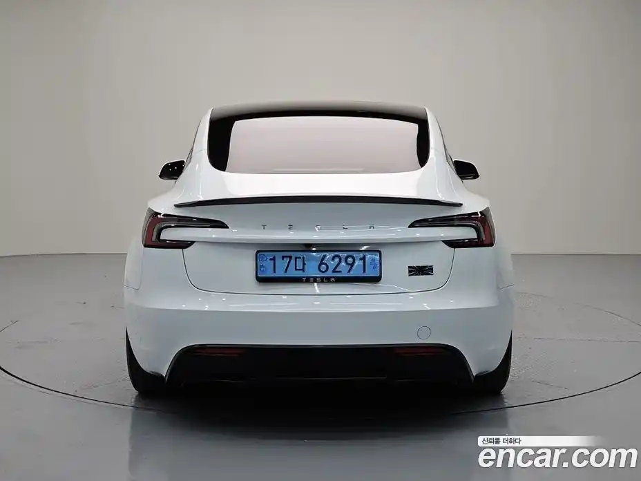 Tesla Model 3 2024 гидро, фото 3