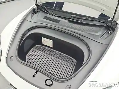 Tesla Model 3 2024 гидро, миниатюра 5